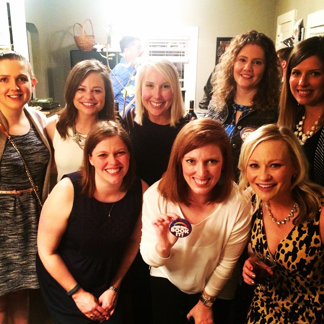 Junior League of Omaha members attend fundraising dinner for the Literacy Center